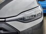 Ford Transit Custom 340 2.5 PHEV L2H1 Limited 233pk | Kombi | Incl. BTW/BPM | Dubbele zijschuifdeur | Privacy Glass | Inklapbare trekhaak | Verwarmbare bijrijdersbank | 17 inch lichtmetalen velgen | Driver Assistance Pack Premium | Verwarmbaar stuurwiel