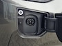 Ford Transit Custom 340 2.5 PHEV L2H1 Limited 233pk | Kombi | Incl. BTW/BPM | Dubbele zijschuifdeur | Privacy Glass | Inklapbare trekhaak | Verwarmbare bijrijdersbank | 17 inch lichtmetalen velgen | Driver Assistance Pack Premium | Verwarmbaar stuurwiel