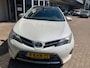 Toyota Auris 1.8 Hybrid Lease Pro / PANO DAK / DEALER SERVICED / NAVI / CLIMA / METALLIC