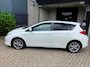 Toyota Auris 1.8 Hybrid Lease Pro / PANO DAK / DEALER SERVICED / NAVI / CLIMA / METALLIC