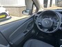 Toyota Yaris 1.5 Hybrid Dynamic RIJKLAAR | Climate Control | Cruise Control | Camera | All-Seasonbanden | Trekhaak