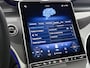 Mercedes-Benz GLC 300e 4MATIC Business Solution AMG | Advanced plus pakket | Nightpakket | Parkeerpakket | Trekhaak | Panoramaschuifdak | Treeplanken in aluminiumlook | Middenconsole metaalstructuur | 20 inch vijfspaaks lichtmetalen AMG-velgen |