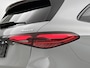 Mercedes-Benz GLC 300e 4MATIC Business Solution AMG | Advanced plus pakket | Nightpakket | Parkeerpakket | Trekhaak | Panoramaschuifdak | Treeplanken in aluminiumlook | Middenconsole metaalstructuur | 20 inch vijfspaaks lichtmetalen AMG-velgen |