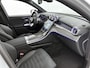 Mercedes-Benz GLC 300e 4MATIC Business Solution AMG | Advanced plus pakket | Nightpakket | Parkeerpakket | Trekhaak | Panoramaschuifdak | Treeplanken in aluminiumlook | Middenconsole metaalstructuur | 20 inch vijfspaaks lichtmetalen AMG-velgen |