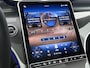 Mercedes-Benz GLC 300e 4MATIC Business Solution AMG | Advanced plus pakket | Nightpakket | Parkeerpakket | Trekhaak | Panoramaschuifdak | Treeplanken in aluminiumlook | Middenconsole metaalstructuur | 20 inch vijfspaaks lichtmetalen AMG-velgen |