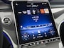 Mercedes-Benz GLC 300e 4MATIC Business Solution AMG | Advanced plus pakket | Nightpakket | Parkeerpakket | Trekhaak | Panoramaschuifdak | Treeplanken in aluminiumlook | Middenconsole metaalstructuur | 20 inch vijfspaaks lichtmetalen AMG-velgen |