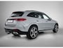 Mercedes-Benz GLC 300e 4MATIC Business Solution AMG | Advanced plus pakket | Nightpakket | Parkeerpakket | Trekhaak | Panoramaschuifdak | Treeplanken in aluminiumlook | Middenconsole metaalstructuur | 20 inch vijfspaaks lichtmetalen AMG-velgen |