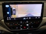 Volkswagen ID.4 Max 77 kWh 204pk / Panoramadak / Head up display / Memory / Achteruitrijcamera / Navigatie / Apple carplay /