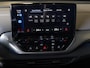 Volkswagen ID.4 Pro 77 kWh 174pk / Trekhaak / Cruise control adaptief /Stoelverwarming / Navigatie / Apple carplay /