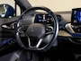Volkswagen ID.4 Pro 77 kWh 174pk / Trekhaak / Cruise control adaptief /Stoelverwarming / Navigatie / Apple carplay /