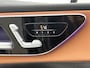 Mercedes-Benz GLC 300e 4MATIC Business Solution AMG | Advanced plus | Nightpakket | Trekhaak | Panoramaschuifdak | Treeplanken in aluminiumlook | Middenconsole metaalstructuur | 20 inch vijfspaaks lichtmetalen AMG-velgen |