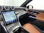 Mercedes-Benz GLC 300e 4MATIC Business Solution AMG | Advanced plus | Nightpakket | Trekhaak | Panoramaschuifdak | Treeplanken in aluminiumlook | Middenconsole metaalstructuur | 20 inch vijfspaaks lichtmetalen AMG-velgen |