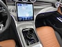Mercedes-Benz GLC 300e 4MATIC Business Solution AMG | Advanced plus | Nightpakket | Trekhaak | Panoramaschuifdak | Treeplanken in aluminiumlook | Middenconsole metaalstructuur | 20 inch vijfspaaks lichtmetalen AMG-velgen |