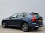 Volvo XC60 2.0 B5 Inscription Automaat / Panoramadak / Massage voorstoelen / Trekhaak / Luchtvering / Gelaagde ramen / Head-up Display / Alarm klasse 3