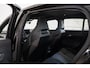 Abarth 600e Turismo 54 kWh | Tot 8 Jaar Garantie | SOH 98% | Adaptive Cruise | Apple Carplay & Android Auto | 20 Inch Lichtmetalen velgen |