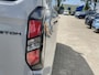 Ford Transit Custom 340 2.5 PHEV L2H1 Limited 233pk | Kombi | Incl. BTW/BPM | Dubbele zijschuifdeur | Privacy Glass | Inklapbare trekhaak | Verwarmbare bijrijdersbank | 17 inch lichtmetalen velgen | Driver Assistance Pack Premium | Verwarmbaar stuurwiel