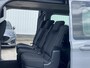 Ford Transit Custom 340 2.5 PHEV L2H1 Limited 233pk | Kombi | Incl. BTW/BPM | Dubbele zijschuifdeur | Privacy Glass | Inklapbare trekhaak | Verwarmbare bijrijdersbank | 17 inch lichtmetalen velgen | Driver Assistance Pack Premium | Verwarmbaar stuurwiel