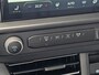 Ford Transit Custom 340 2.5 PHEV L2H1 Limited 233pk | Kombi | Incl. BTW/BPM | Dubbele zijschuifdeur | Privacy Glass | Inklapbare trekhaak | Verwarmbare bijrijdersbank | 17 inch lichtmetalen velgen | Driver Assistance Pack Premium | Verwarmbaar stuurwiel