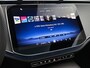 Mercedes-Benz E-klasse 300 e Business Solution AMG | Comfortpakket Plus | Winterpakket | Nightpakket | Trekhaak | Panoramaschuifdak | Warmtewerend, donkergetint glas | GUARD 360° | 19-inch vijfdubbelspaaks AMG velgen |