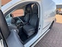 Volkswagen Caddy 1.6 TDI, DSG, Airco, Trekhaak, Stoelverwarming, Massavliegwiel hoorbaar.
