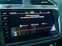 Volkswagen Tiguan 1.4 TSI eHybrid R-Line Business+ 245 Pk Automaat Navi / DAB / Apple Carplay / Camera / Stoelverwarming