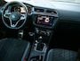 Volkswagen Tiguan 1.4 TSI eHybrid R-Line Business+ 245 Pk Automaat Navi / DAB / Apple Carplay / Camera / Stoelverwarming