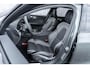 Volvo V60 2.0 T8 Plug-in hybrid AWD Ultra Dark | SOH:100% | Trekhaak | Schuif/kantel Panoramadak | Harman/Kardon | HUD | Power Seats | Memory | Extra getint glas | 360° Camera | Stoel/stuur verwarming |