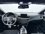 Kia ProCeed 1.4 T-GDI GT-PlusLine Automaat - Schuif-/kanteldak - Navigatie - Stoelverwarming - LED koplampen