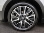 Suzuki S-Cross SX4 1.6 High Executive | Dealer onderhouden | Trekhaak | Panoramadak | Lederen bekleding | Keyless Entry/Start | Stoelverwarming | Parkeersensoren achter | Navigatie | Climate Control | Cruise Control | Achteruitri