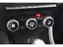 Renault Captur 1.6 E-Tech full hybrid 145 techno | Panoramadak | Camera | Adaptieve Cruise Control | 9.3 Inch Groot Scherm