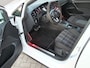 Volkswagen Golf 2.0 TSI GTI , Pana/schuifdak , Xenon , Carplay , Navi , cruise enz. Zeer nette auto