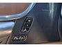 Volvo S90 T8 AWD Ultimate Bright - Schuif/kanteldak - IntelliSafe Assist & Surround - Harman/Kardon audio - Parkeercamera achter - Verwarmde voorstoelen, stuur & achterbank - Parkeersensoren voor & achter - Elektr. bedienb. voorstoelen met geheugen - Geventileerde voorstoelen - Extra getint glas - Inklapbare trekhaak - 19' LMV
