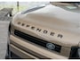 Land Rover Defender 110 P300e 110 X-Dynamic HSE | Outland Edition II | Full Options | 6-Persoons | Gondwana Stone | Ebony leder |