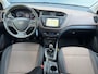 Hyundai i20 1.0 T-GDI Comfort 2e Eigenaar l Trekhaak l Navi l Camera l Carplay l Clima l Cruise l Rijstrooksensor l Pdc l N.A.P l Apk tot 05-2027