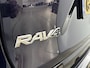 Toyota RAV4 2.5 Hybrid AWD Bi-Tone Innovation Pack | Dealer Onderhouden | Trekhaak - 1650KG Trekgewicht | JBL | 360 camera+Camera functie binnenspiegel | Dodehoek detectie | Elektrische achterklep | Navigatie | Apple CarPlay/Android Auto | Cr