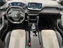 Peugeot e-2008 EV GT Pack 50 kWh | Schuifdak | Stoelverwarming | Keyless | Adaptive Cruise Control | Carplay/Android Auto |
