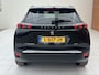 Peugeot e-2008 EV GT Pack 50 kWh | Schuifdak | Stoelverwarming | Keyless | Adaptive Cruise Control | Carplay/Android Auto |