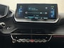 Peugeot e-2008 EV GT Pack 50 kWh | Schuifdak | Stoelverwarming | Keyless | Adaptive Cruise Control | Carplay/Android Auto |