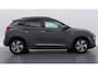 Hyundai Kona Electric EV Premium 64 kWh | SOH 100% | Warmtepomp | BTW verrekenbaar | Leder | Full LED |