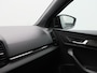 Skoda Karoq 1.5 TSi 150 Pk ACT Sportline Business | Stoel/Stuur Verwarming | Climatronic | Trekhaak | Navigatie | CarPlay | 19 Inch | 52.748 Km !!