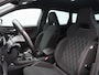 Skoda Karoq 1.5 TSi 150 Pk ACT Sportline Business | Stoel/Stuur Verwarming | Climatronic | Trekhaak | Navigatie | CarPlay | 19 Inch | 52.748 Km !!