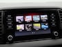 Skoda Karoq 1.5 TSi 150 Pk ACT Sportline Business | Stoel/Stuur Verwarming | Climatronic | Trekhaak | Navigatie | CarPlay | 19 Inch | 52.748 Km !!