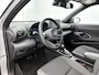 Toyota Yaris Cross 1.5 Hybrid 115 First Edition + | BTW voertuig | Stoel+stuurverwarming | Draadloze telefoonlader | Navigatie | Apple CarPlay/Android Auto | Climate Control | Cruise Control Adaptive | Achteruitrijcamera |