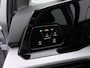 Volkswagen Golf 1.0 TSI Life Business Virtual Cockpit / Navi / Sfeerverlichting / Achtertuitrijcamera