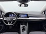 Volkswagen Golf 1.0 TSI Life Business Virtual Cockpit / Navi / Sfeerverlichting / Achtertuitrijcamera