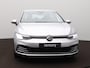 Volkswagen Golf 1.0 TSI Life Business Virtual Cockpit / Navi / Sfeerverlichting / Achtertuitrijcamera