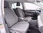 Volkswagen Golf 1.0 TSI Life Business Virtual Cockpit / Navi / Sfeerverlichting / Achtertuitrijcamera