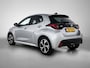 Toyota Yaris 1.5 Hybrid 115 Dynamic Comfort Pack | BTW voertuig | Dodehoek detectie | Stoel+stuurverwarming | Parkeersensoren Voor+Achter | Draadloze telefoonlader | Navigatie | Apple CarPlay/Android Auto | Climate Control | Cruise Control