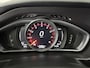 Volvo V40 1.5 T3 Polar+ Sport R-Design | TREKHAAK | PANO-DAK |