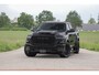 Dodge Ram BOM VOL | Night Premium | Full Option | De Meest Luxe Pick-Up in zijn Klasse | Comfortabele Dubbele Cabine met Royale 5 Zitplaatsen | BPM vrij | Nu Leverbaar uit Voorraad | Voorraad Nr 2287 - 3384 | De specialist in Amerikaanse pick‑ups in Nederland en Europa.
